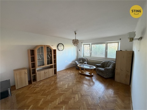 Pronájem rodinného domu, 210 m² - 0
