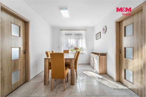 Prodej rodinného domu, 280 m² 18