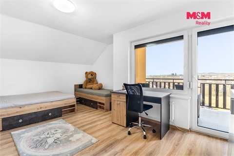 Prodej rodinného domu, 280 m² 28