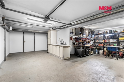 Prodej rodinného domu, 280 m² - 8