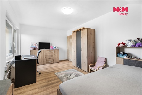 Prodej rodinného domu, 280 m² - 28