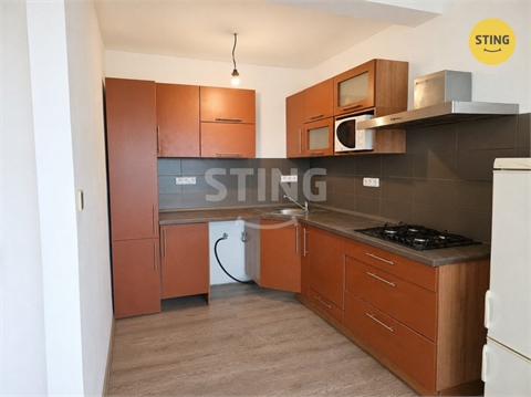 Prodej rodinného domu, 220 m² 2