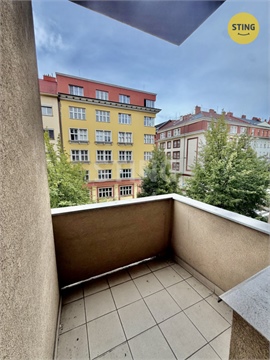 Pronájem bytu 4kk, 100 m² 10