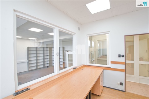 Pronájem kanceláře, 68 m² - 8