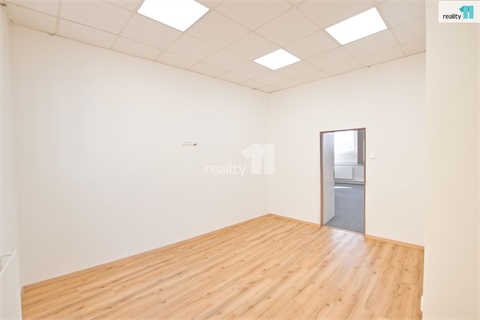 Pronájem kanceláře, 68 m² - 14