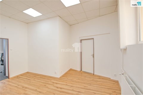 Pronájem kanceláře, 68 m² 16