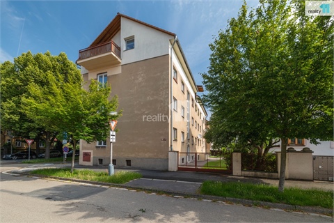 Prodej bytu 3+1, 65 m² - 20