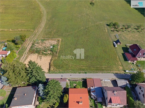 Prodej stavebního pozemku, 1 000 m² 2