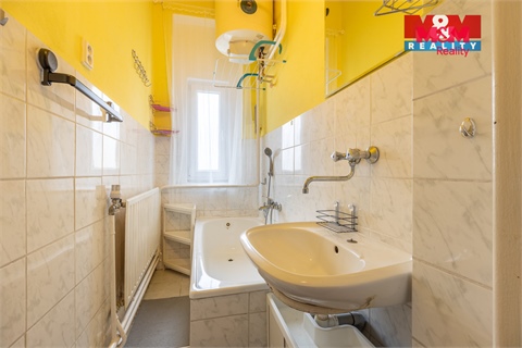 Prodej komerčního objektu, 193 m² 14