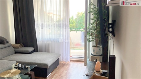 Prodej bytu 3kk, 64 m² - 2