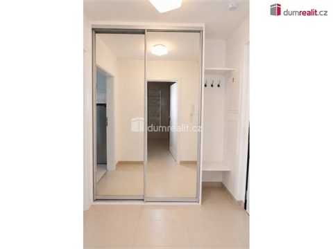 Pronájem bytu 1kk, 40 m² 12