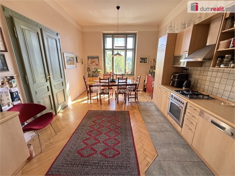 Prodej bytu 3+1, 124 m² - 2