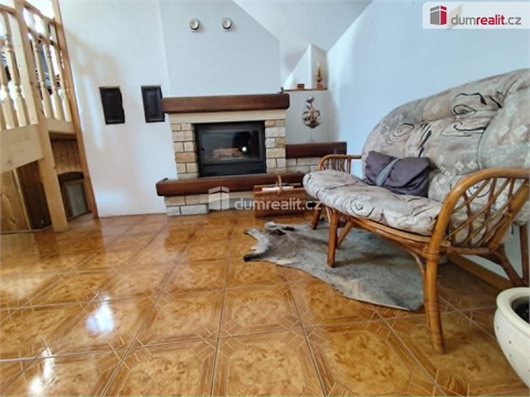 Prodej rodinného domu, 213 m² - 6