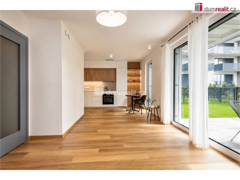 Pronájem bytu 1kk, 37 m² 8