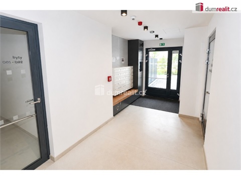 Pronájem bytu 1kk, 37 m² 22