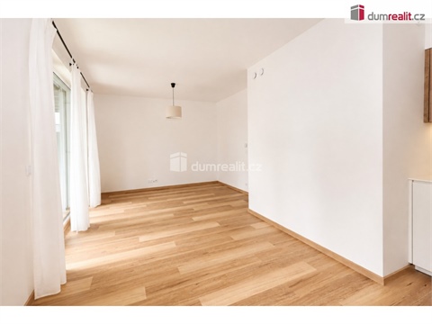 Pronájem bytu 1kk, 37 m² - 8