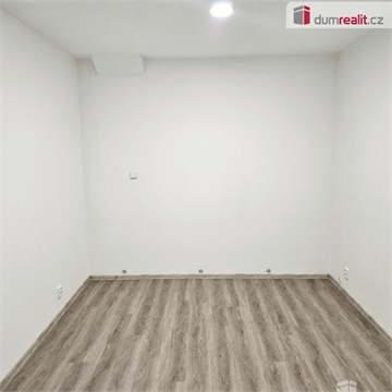 Pronájem bytu 1+1, 58 m² - 4