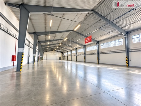 Pronájem skladu / haly, 1 000 m² - 0