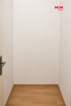 Prodej bytu 1+1, 38 m² - 6