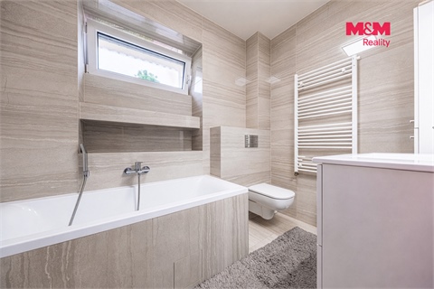 Prodej rodinného domu, 168 m² - 8