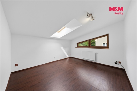 Prodej rodinného domu, 121 m² - 8