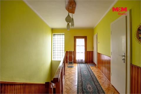 Prodej rodinného domu, 239 m² - 8