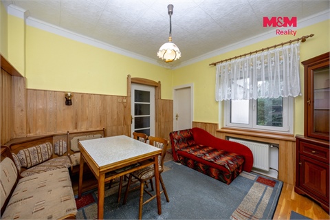 Prodej rodinného domu, 239 m² 2