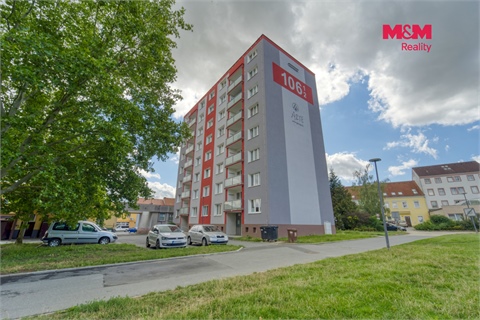 Pronájem bytu 1+1, 35 m² - 0