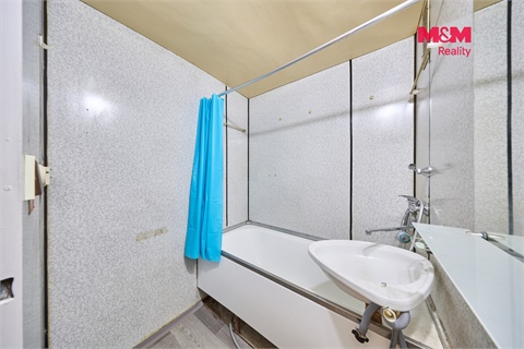 Prodej bytu 2+1, 56 m² 14