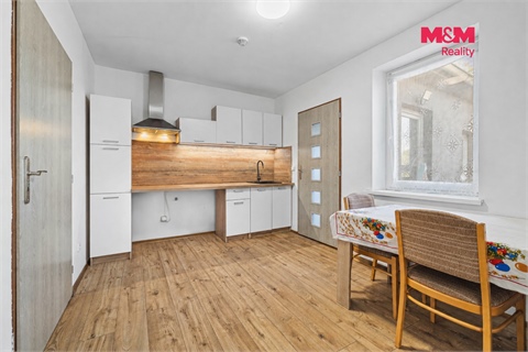 Prodej rodinného domu, 170 m² - 0