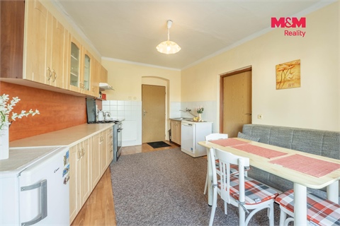 Prodej rodinného domu, 185 m² 8