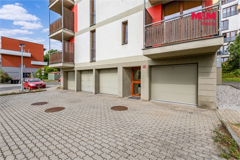 Prodej bytu 1kk, 41 m² 18