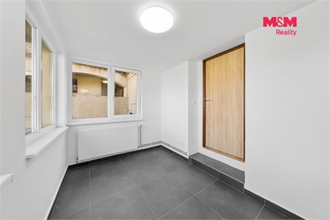 Prodej rodinného domu, 400 m² - 20