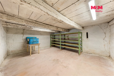 Prodej rodinného domu, 400 m² - 14