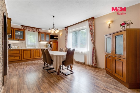 Prodej rodinného domu, 283 m² 6
