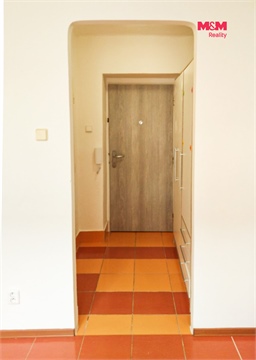 Pronájem bytu 1+1, 30 m² 4