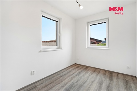 Prodej rodinného domu, 90 m² 8