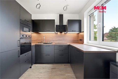 Prodej rodinného domu, 90 m² - 2