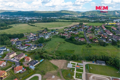 Prodej stavebního pozemku, 1 043 m² 2