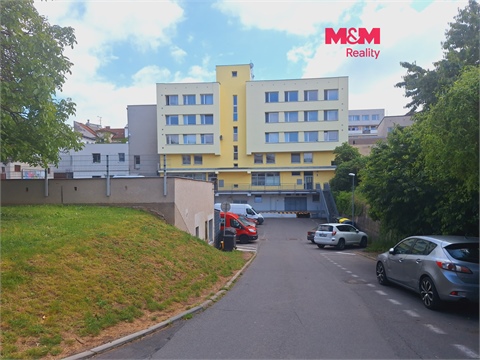 Pronájem garáže, 19 m² 0
