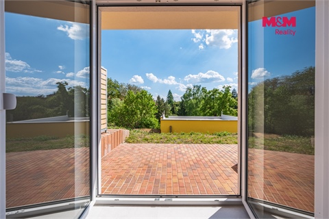 Pronájem bytu 1kk, 42 m² 12