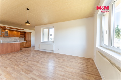 Prodej bytu 4kk, 100 m² 2