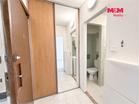 Prodej bytu 1kk, 26 m² 12