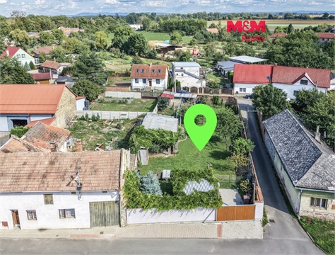 Prodej stavebního pozemku, 781 m² 0