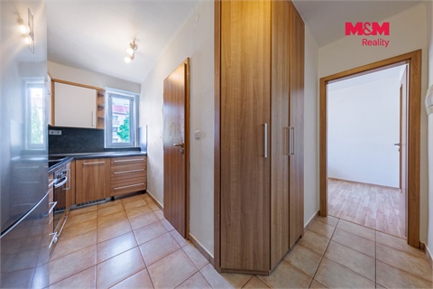 Prodej bytu 2+1, 57 m² - 6