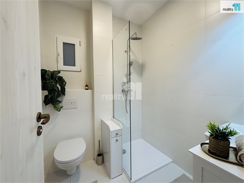 Pronájem bytu 1+1, 37 m² 6