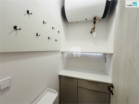 Pronájem bytu 1+1, 37 m² - 8