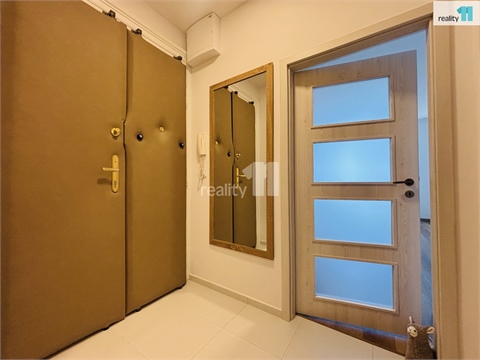 Pronájem bytu 1+1, 37 m² - 4