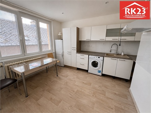 Pronájem bytu 1+1, 35 m² 6