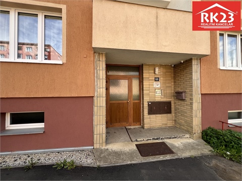 Pronájem bytu 1+1, 35 m² 12